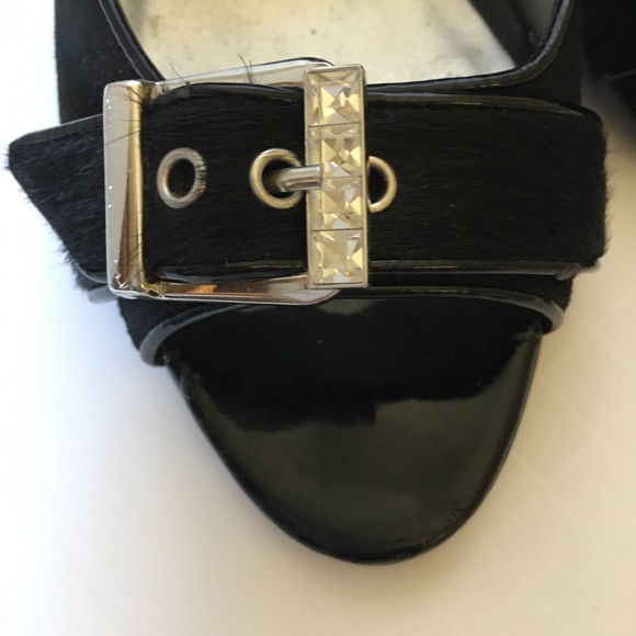 HALF PRICE SALE - Beverly Feldman Peek Toe Pumps - Picture 2 of 6